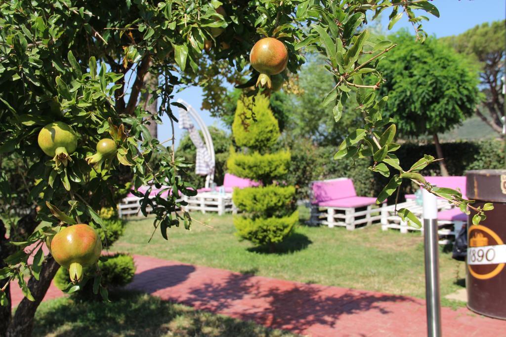 Aloria Garden Hotel Ердек Екстериор снимка