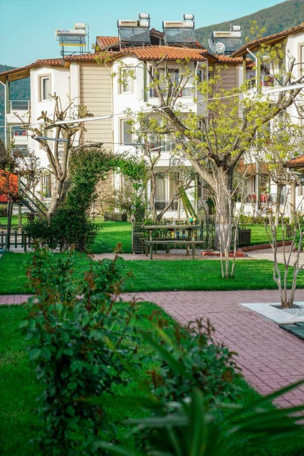 Aloria Garden Hotel Ердек Екстериор снимка
